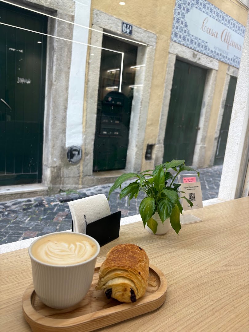 Coffee at The Coffee, specialty coffee shop in Lisbon