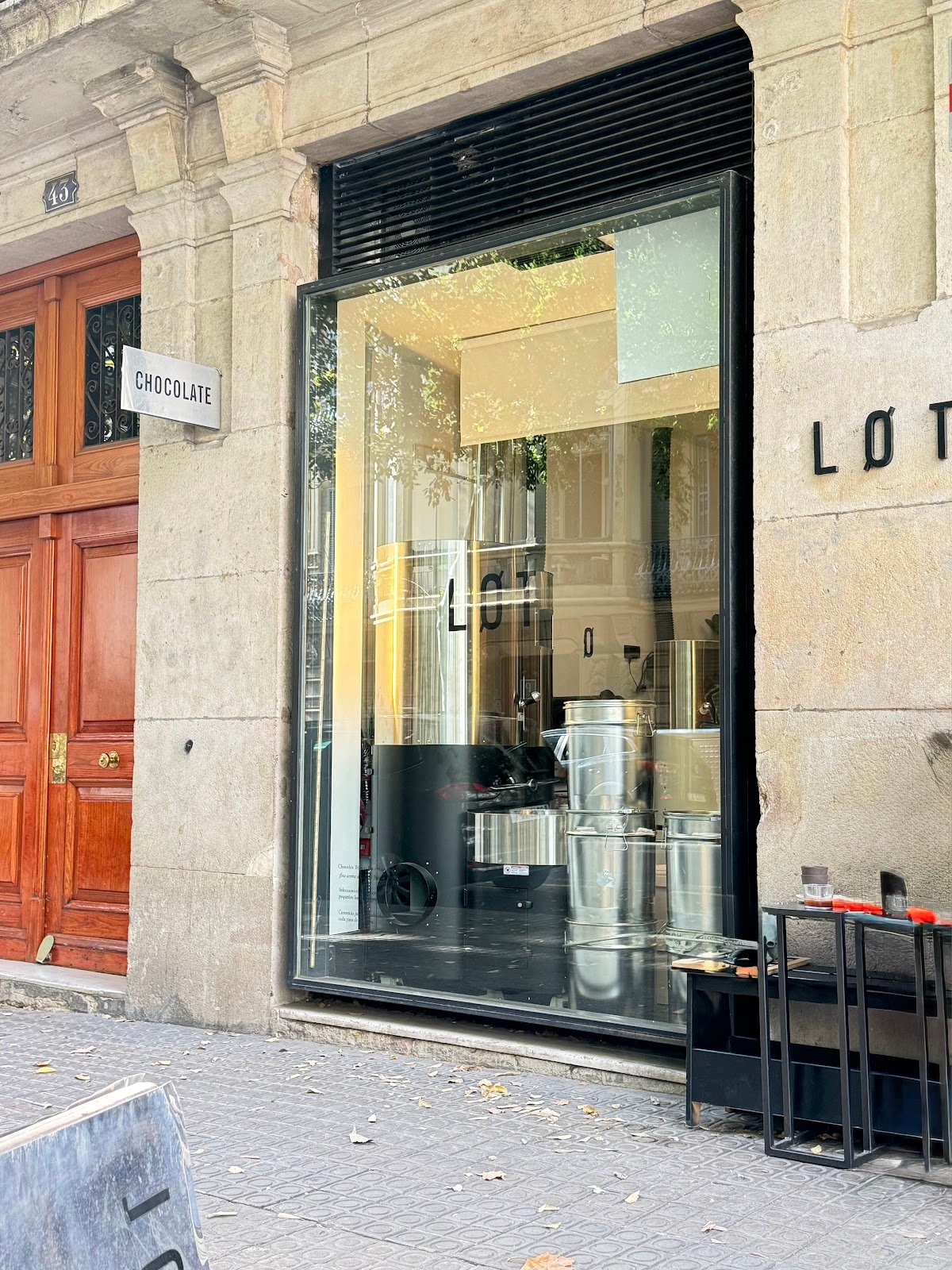 LOT ROASTERS specialty coffee shop in Barcelona - photo 5