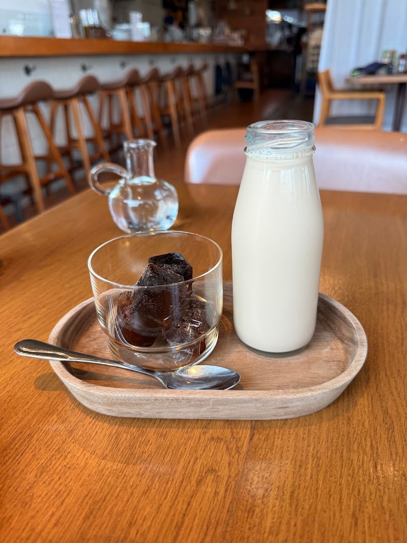 ROAST coffee & eatery specialty coffee shop in Bangkok - photo 6