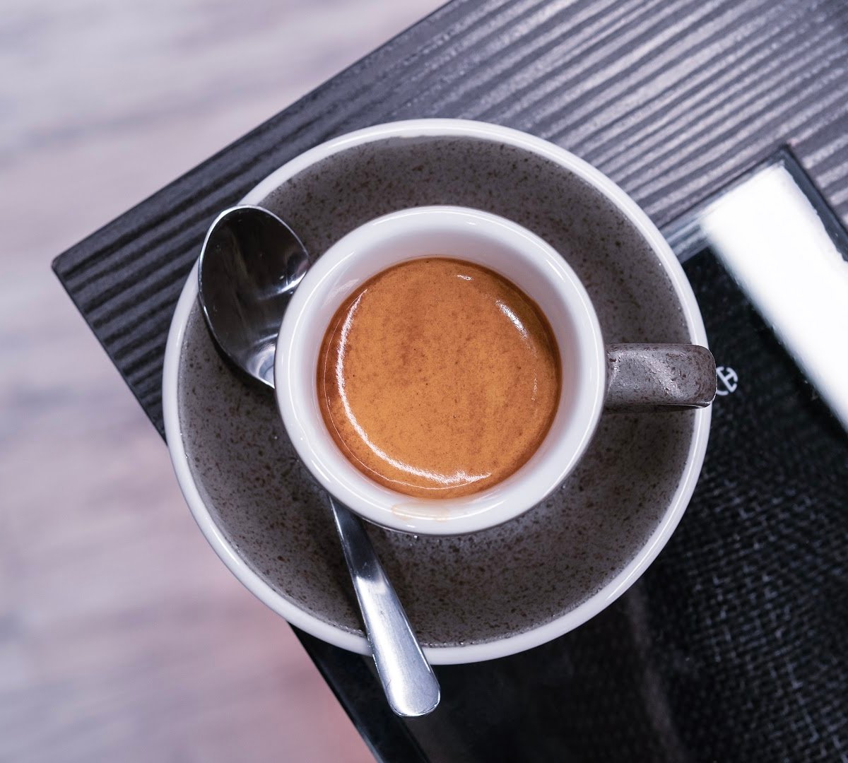 RockyDoggy Coffee Store/咬滾狗狗咖啡館 specialty coffee shop in Taipei - photo 3