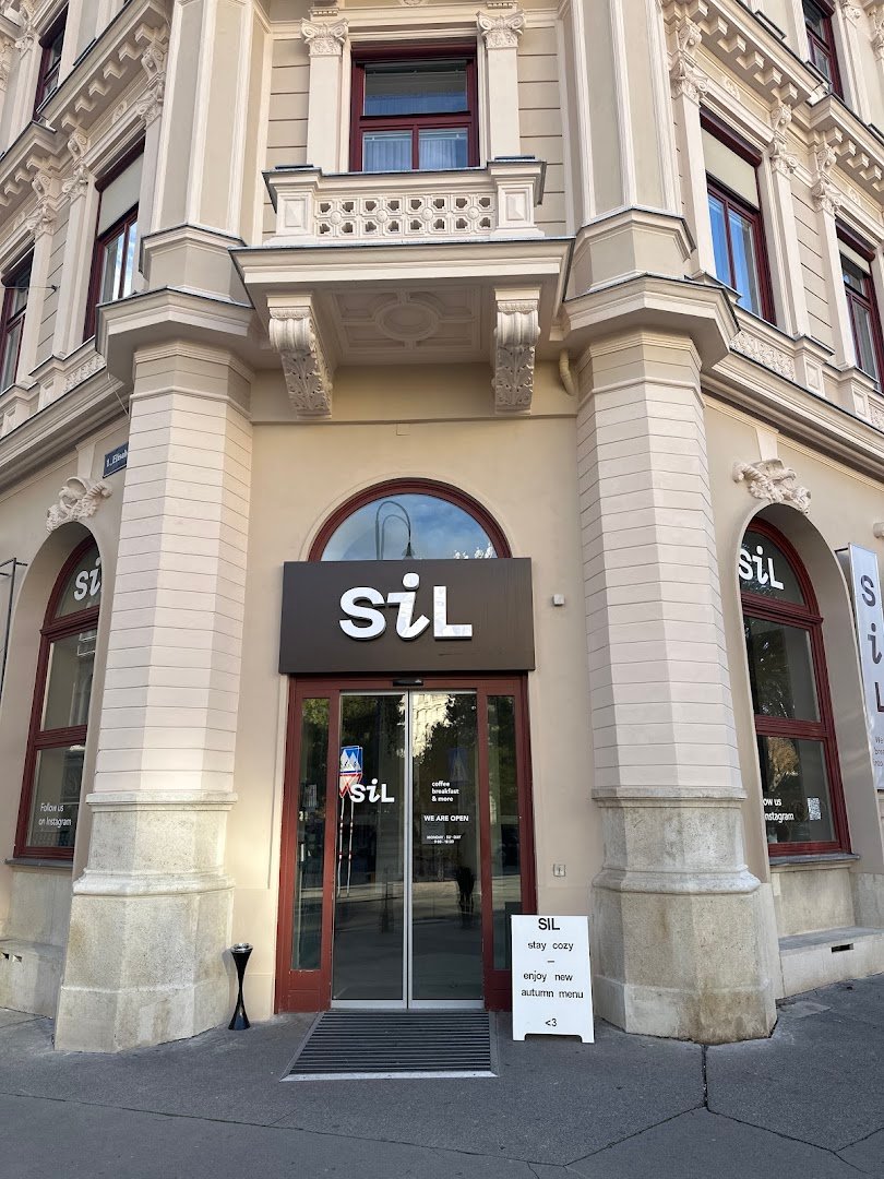 Storefront of SiL - coffee breakfast & more, specialty coffee shop in Vienna