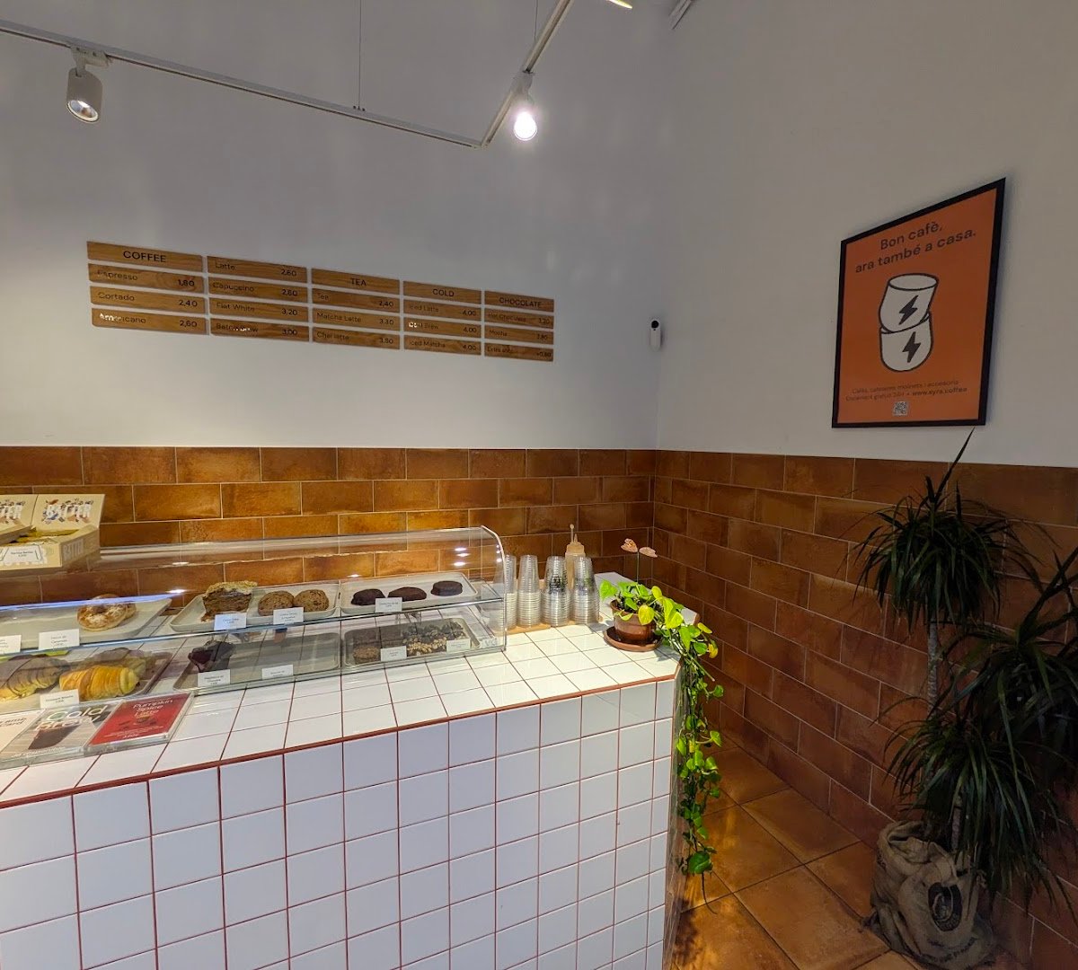 Syra Coffee - Poblenou specialty coffee shop in Barcelona - photo 9