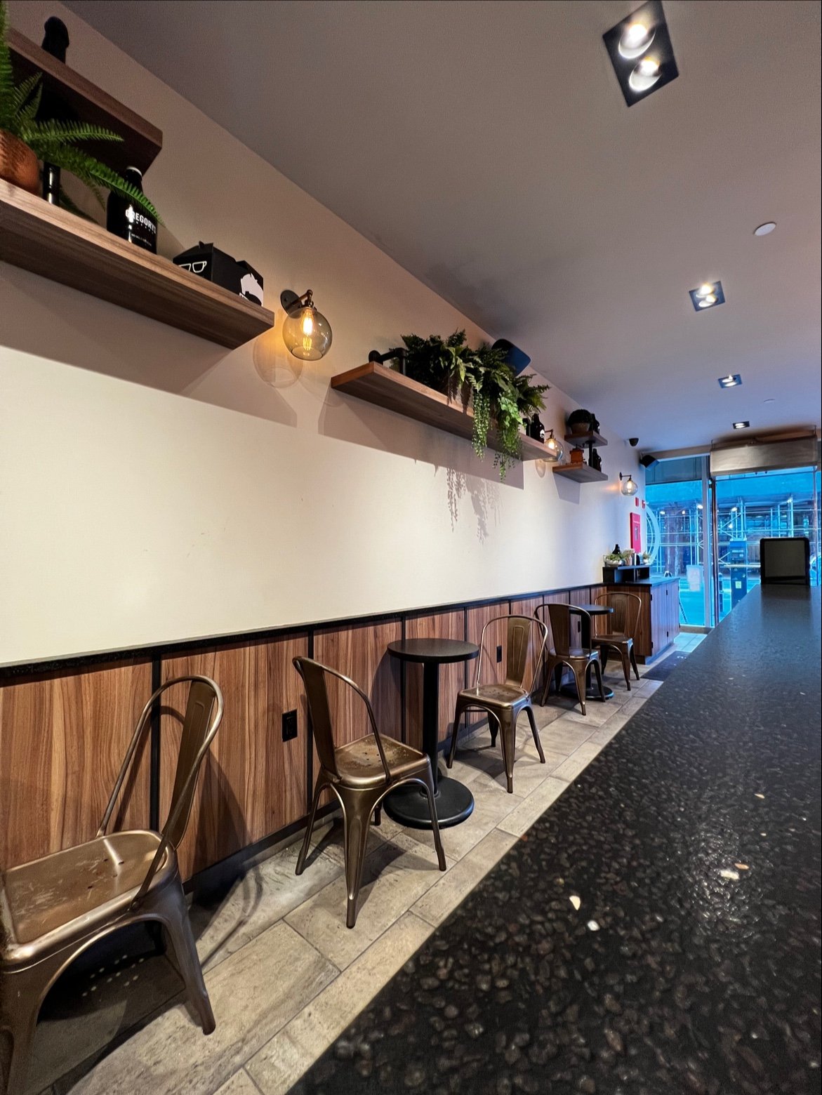 Gregorys Coffee specialty coffee shop in New York - photo 7