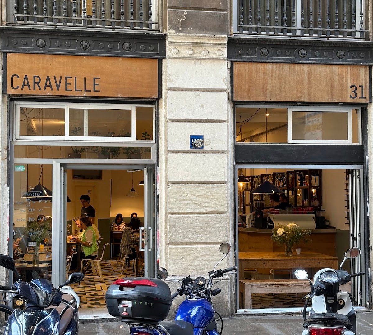 Caravelle specialty coffee shop in Barcelona - photo 8