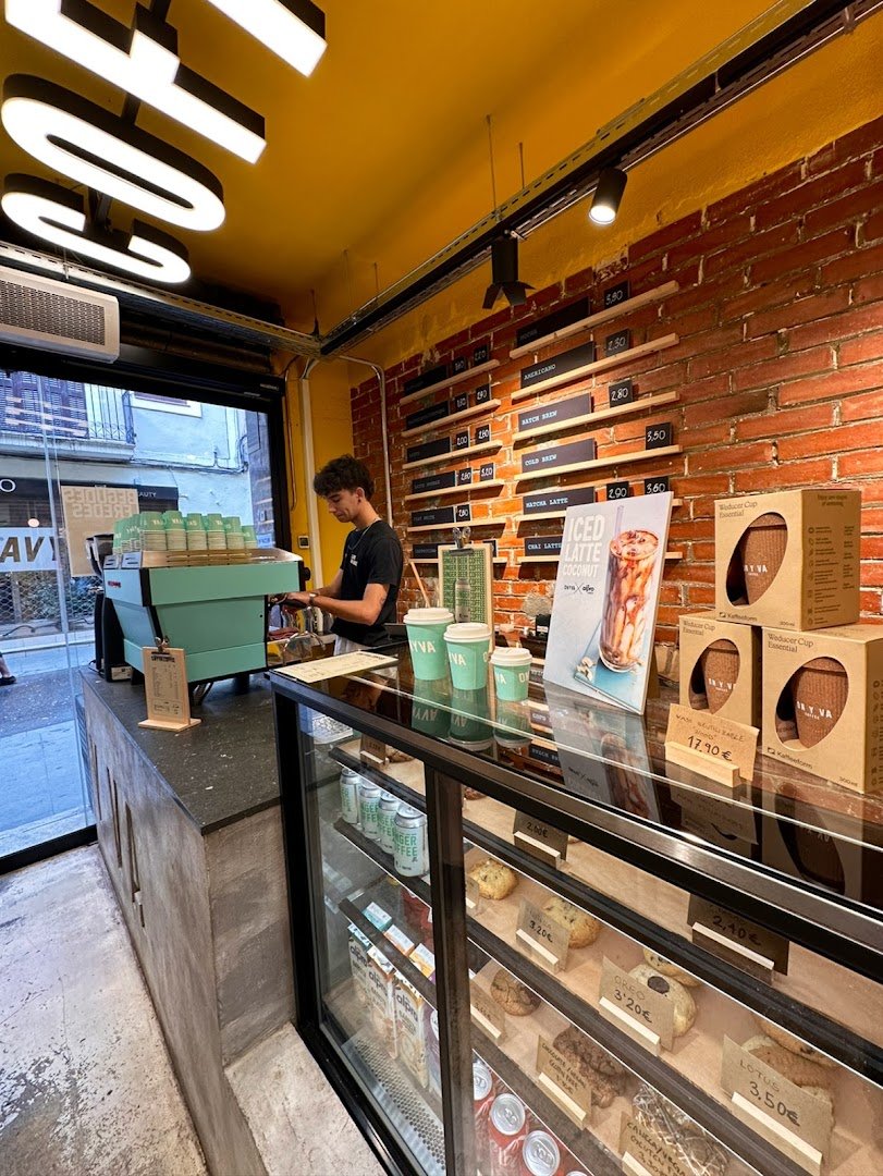 Onyva Coffee Gracia | Speciality Coffee specialty coffee shop in Barcelona - photo 2