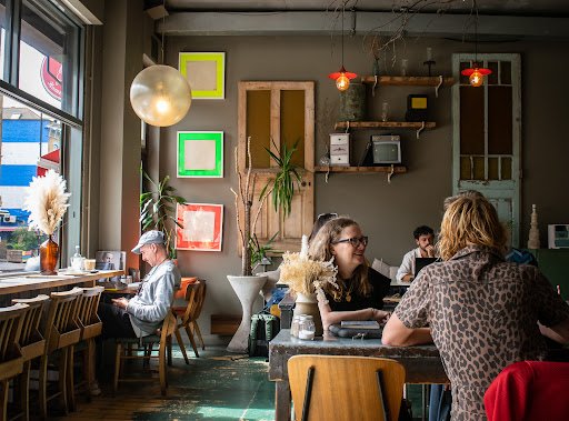 Abraço Dalston specialty coffee shop in London - photo 5