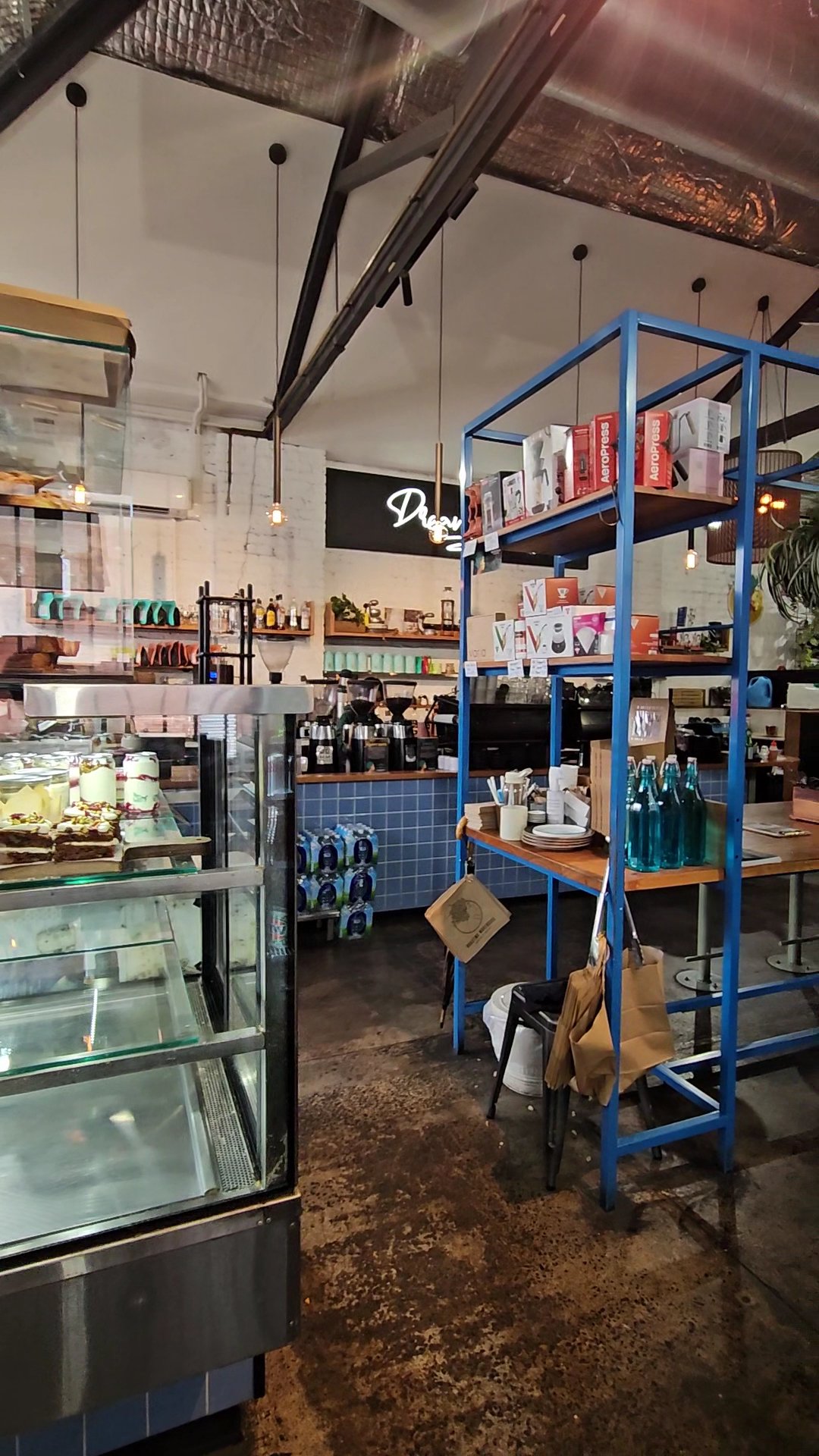 Roasting Warehouse | North Melbourne specialty coffee shop in Melbourne - photo 8