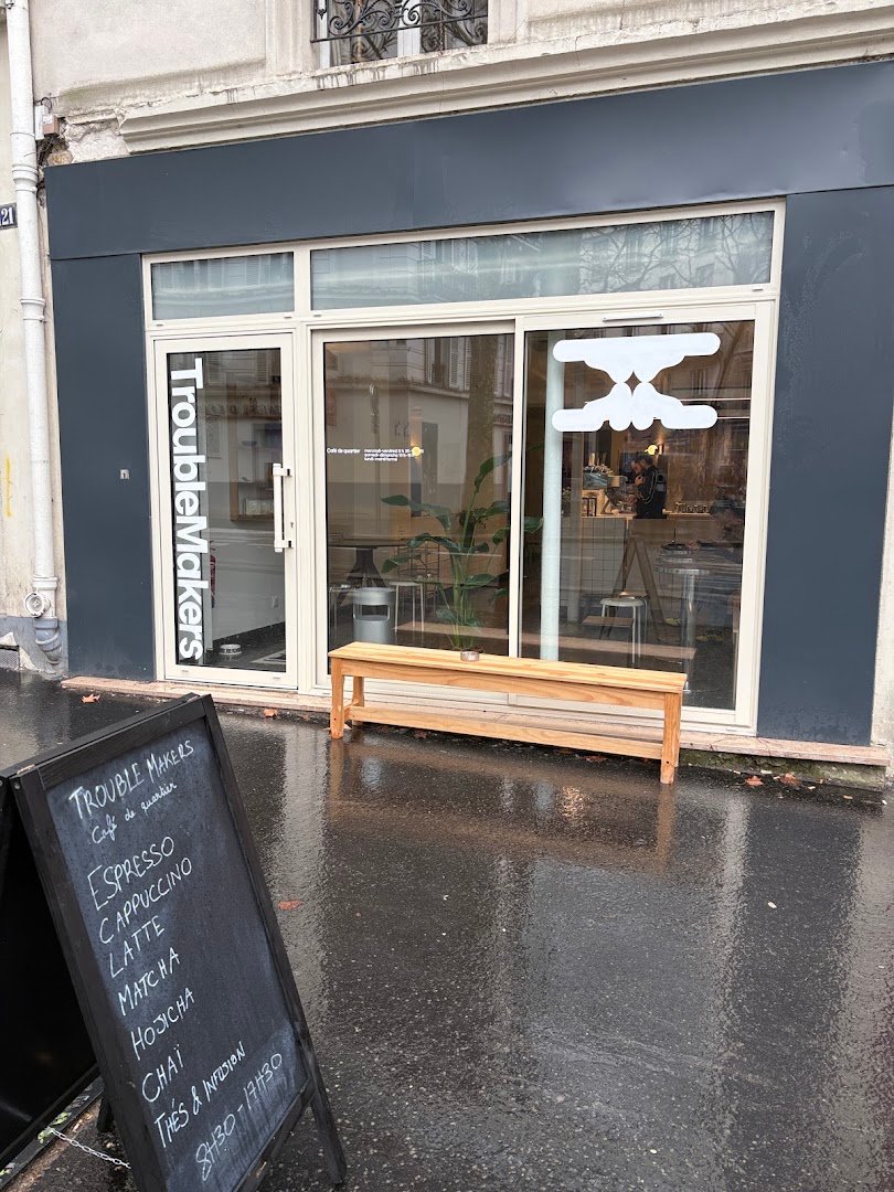 Trouble Makers Café specialty coffee shop in Paris - photo 4