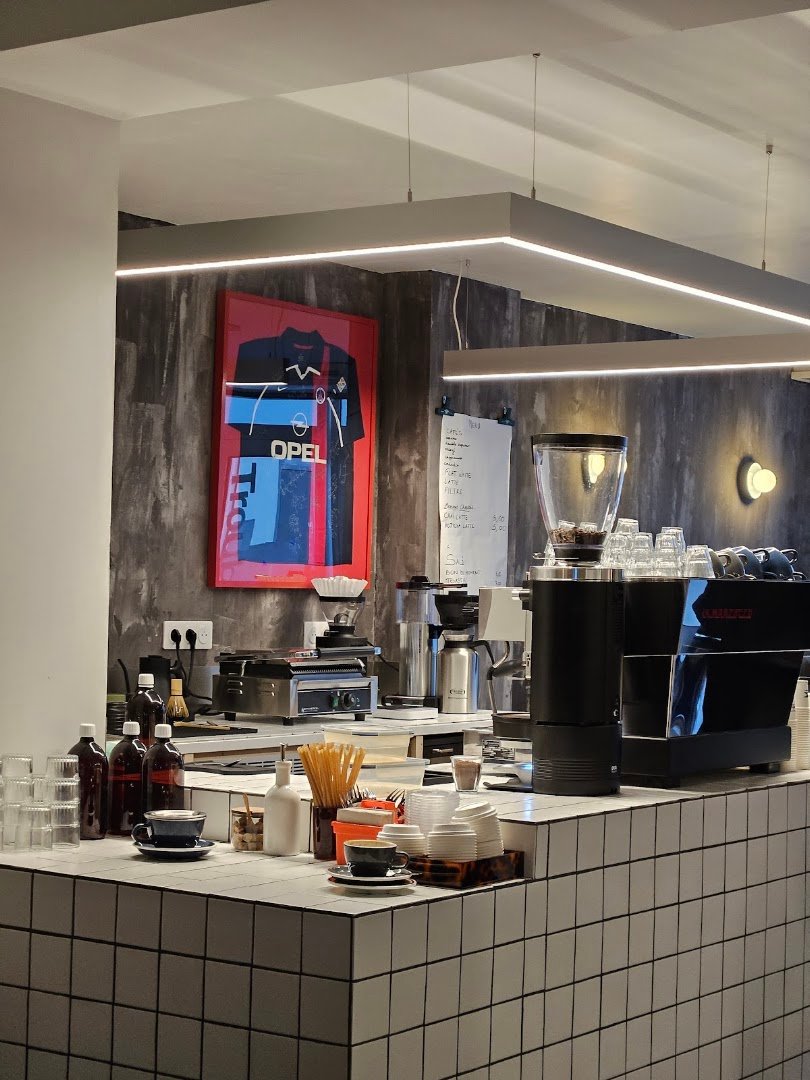 Trouble Makers Café specialty coffee shop in Paris - photo 8