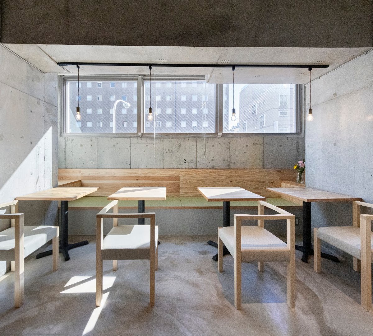 Interior of Tabi to Coffee, specialty coffee shop in Tokyo