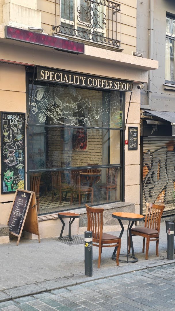 Coffee Brew Lab specialty coffee shop in Istanbul - photo 3