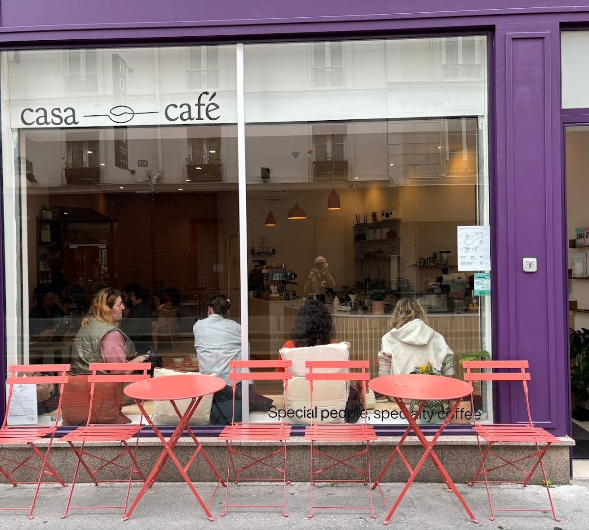 CASA CAFE specialty coffee shop in Paris - photo 7