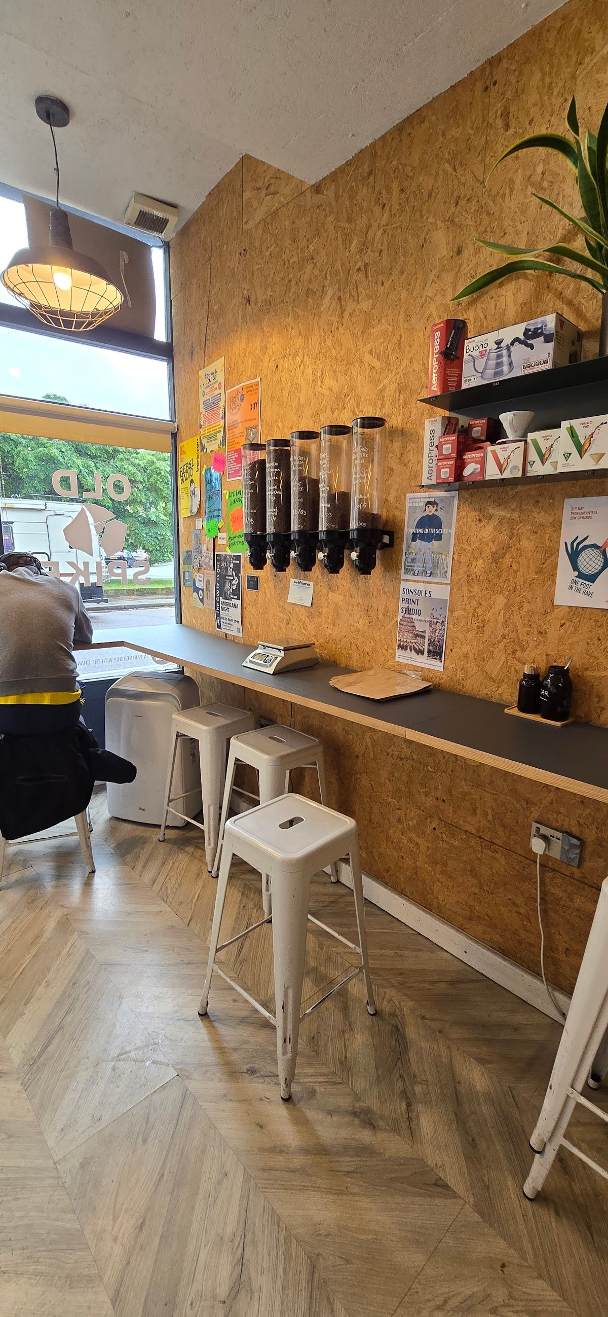 Old Spike Peckham Rye specialty coffee shop in London - photo 2