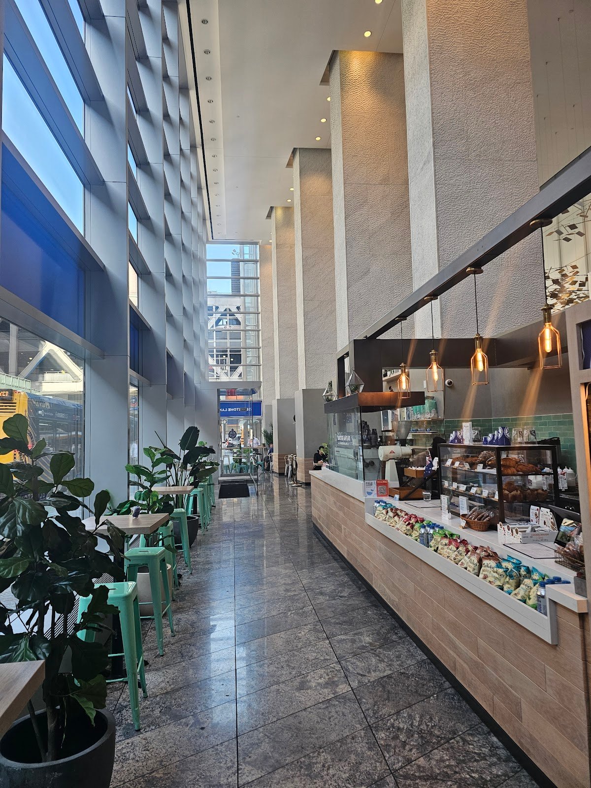 Bluestone Lane Times Square Coffee Shop specialty coffee shop in New York - photo 5