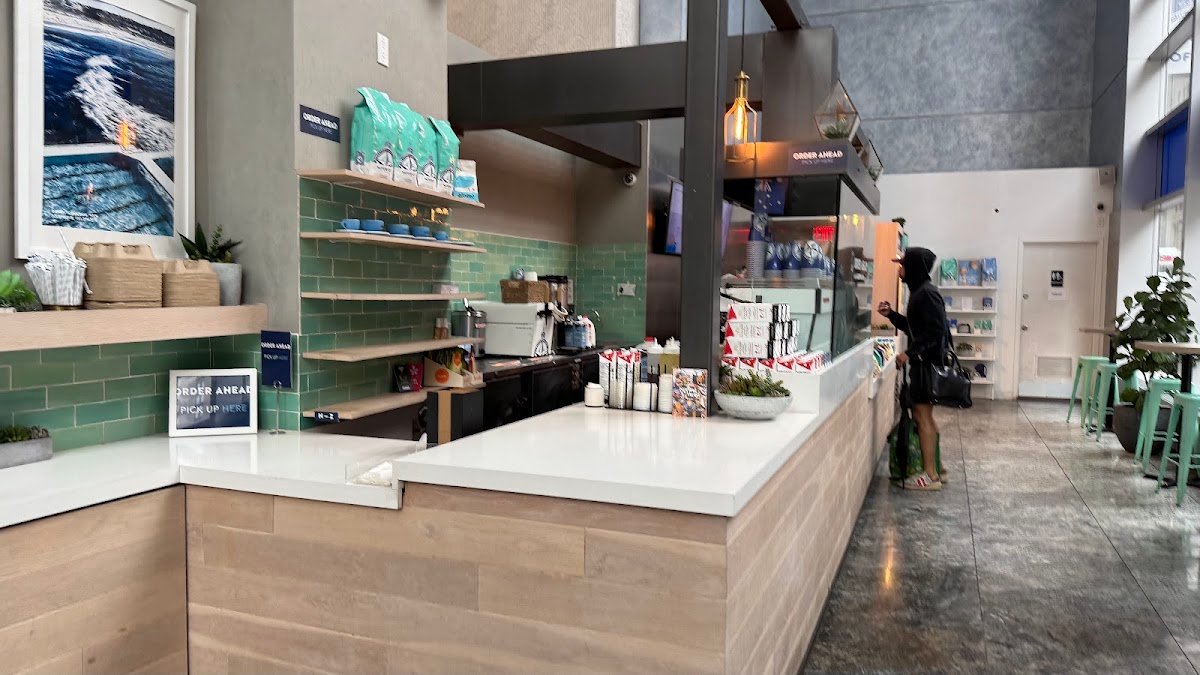 Bluestone Lane Times Square Coffee Shop specialty coffee shop in New York - photo 6