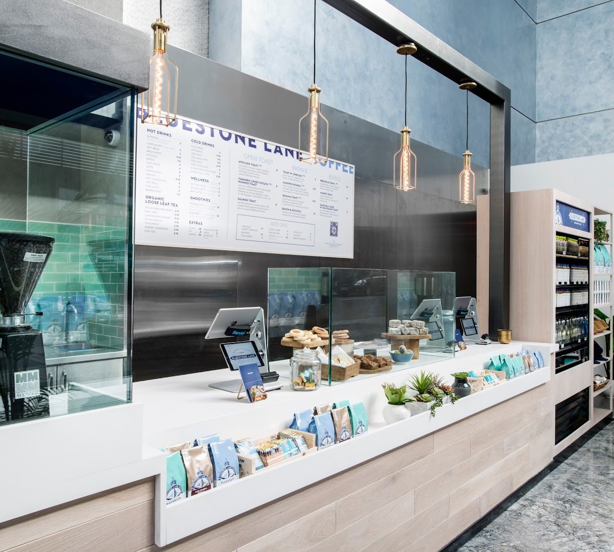 Bluestone Lane Times Square Coffee Shop specialty coffee shop in New York - photo 9