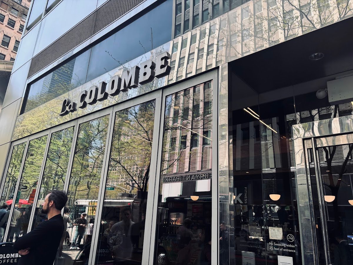 La Colombe Coffee Workshop specialty coffee shop in New York - photo 2