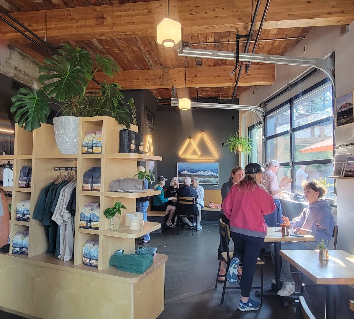 Sisters Coffee Company - Old Mill specialty coffee shop in Bend - photo 9