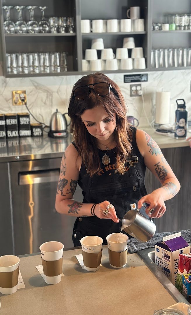 Mint & Serif specialty coffee shop in Denver - photo 8