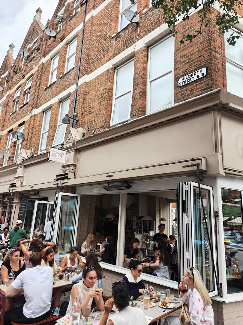 Milk London specialty coffee shop in London - photo 3