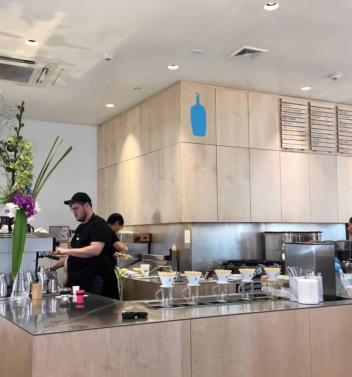 Blue Bottle Coffee specialty coffee shop in Boston - photo 2