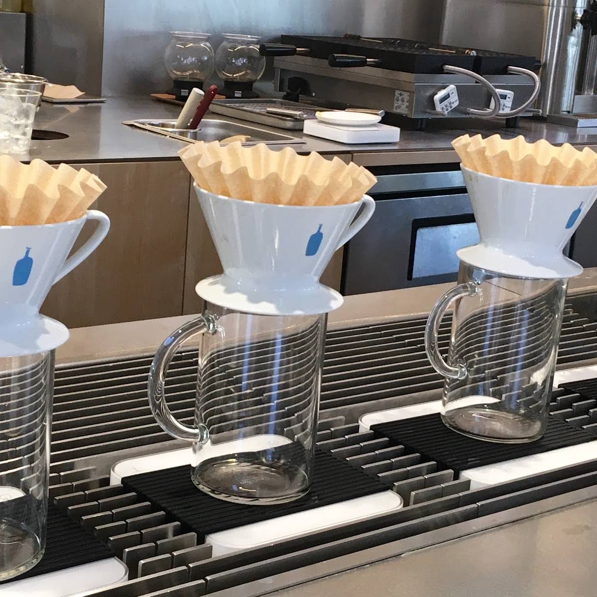 Blue Bottle Coffee specialty coffee shop in Boston - photo 5