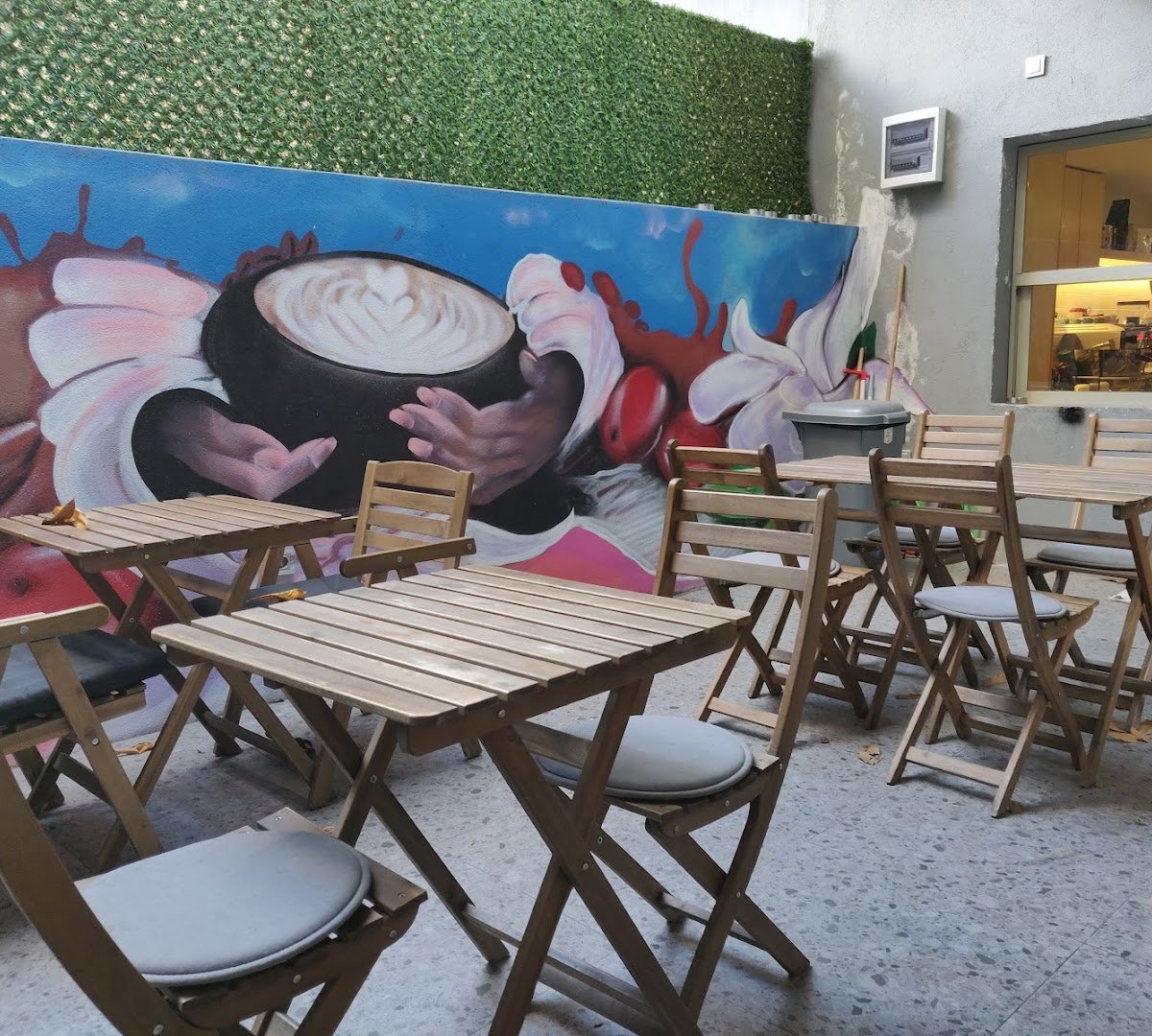 Fam Coffee Family specialty coffee shop in Istanbul - photo 10