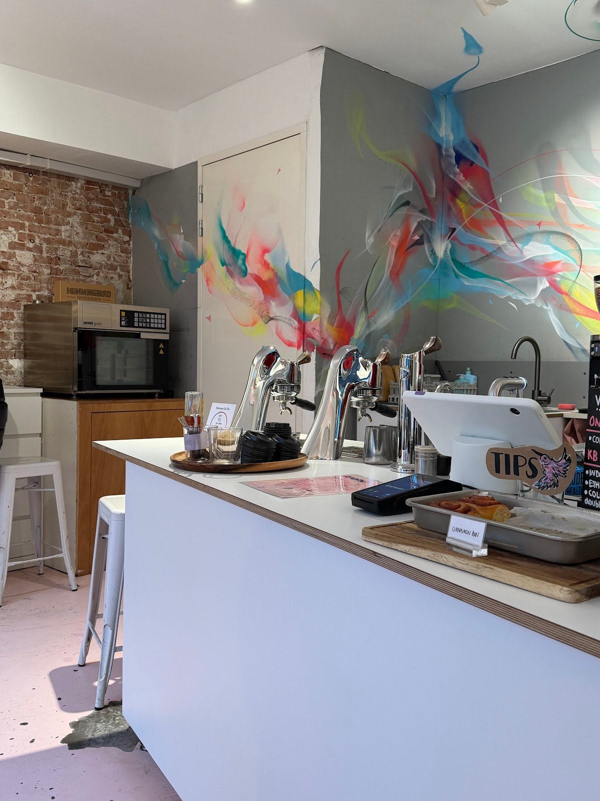 Hummingbird Coffee Amsterdam specialty coffee shop in Amsterdam - photo 3