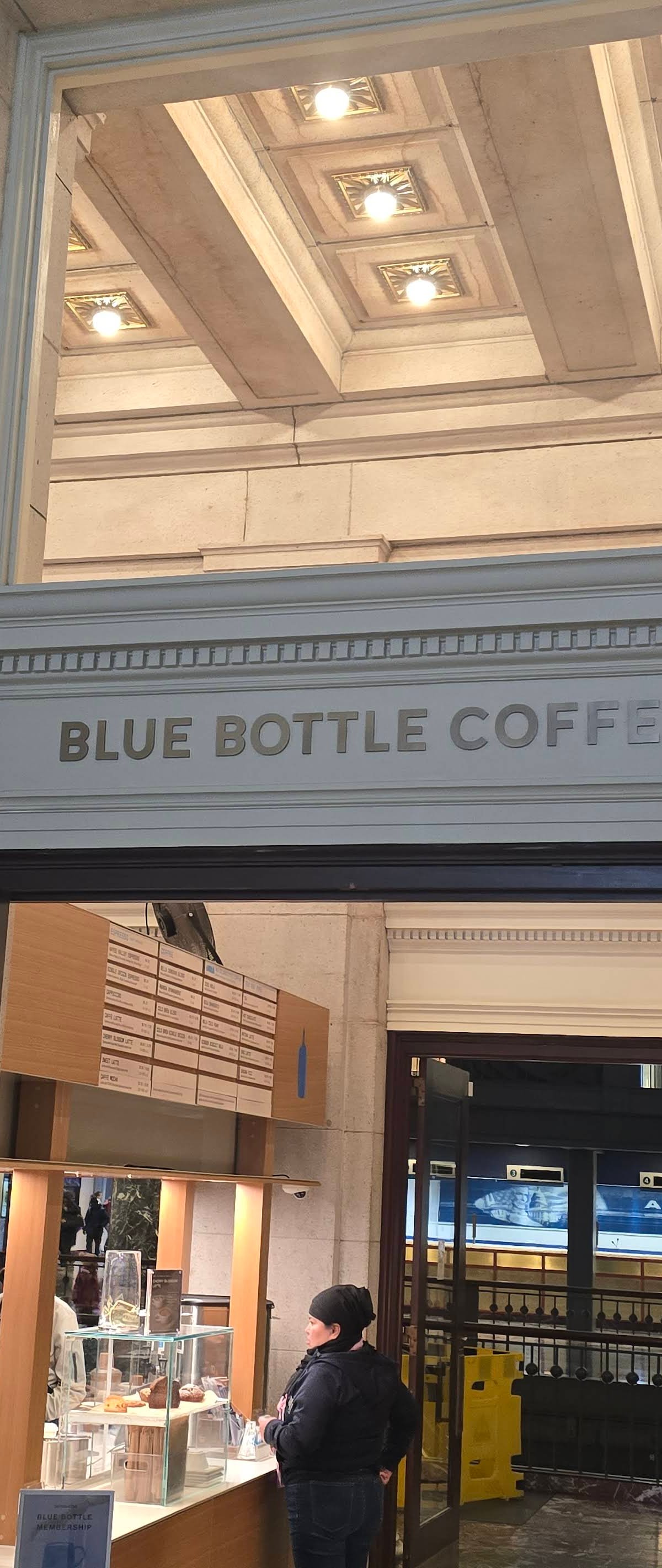 Blue Bottle Coffee specialty coffee shop in Washington, D.C. - photo 10