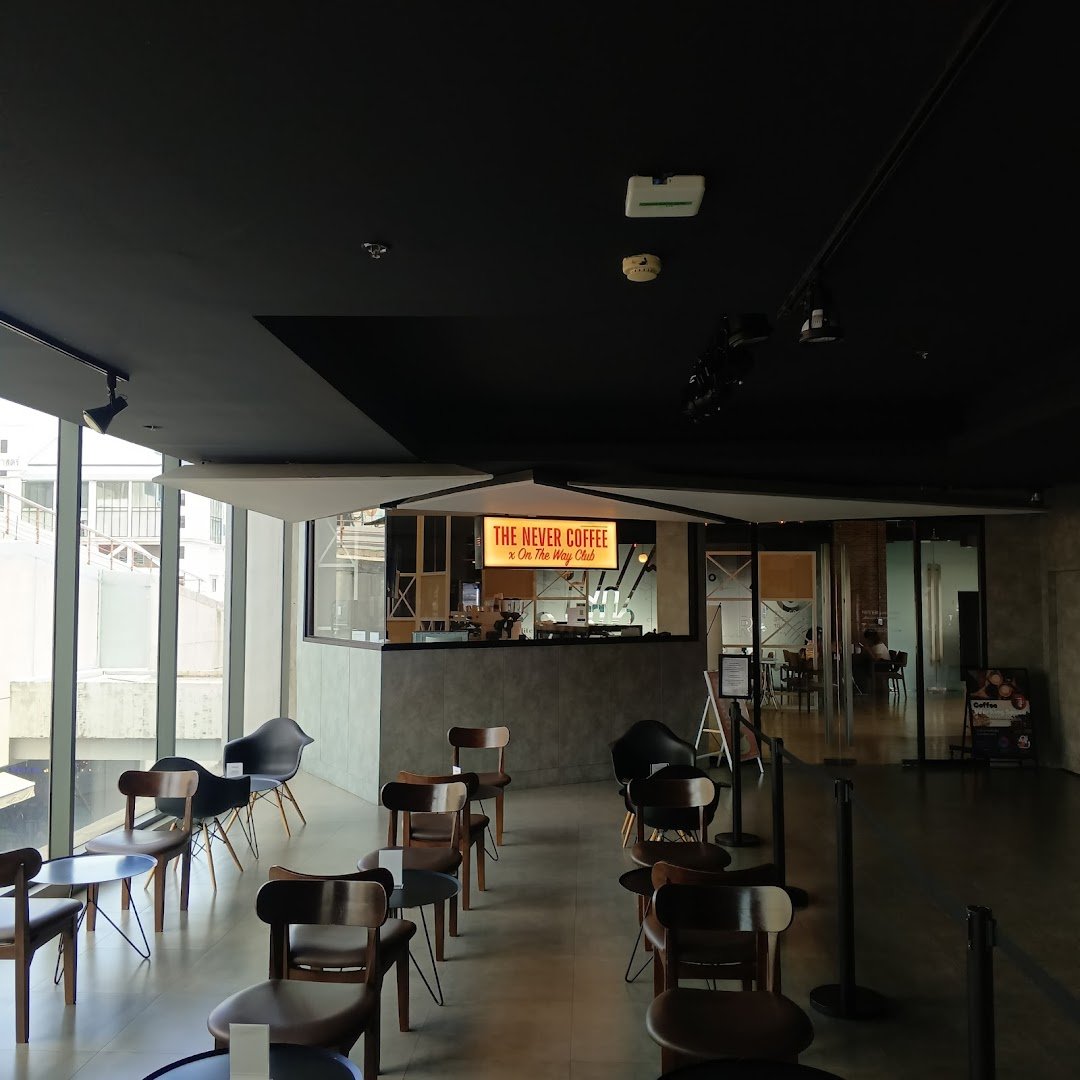 The NEVER Coffee x On The Way Club specialty coffee shop in Bangkok - photo 5