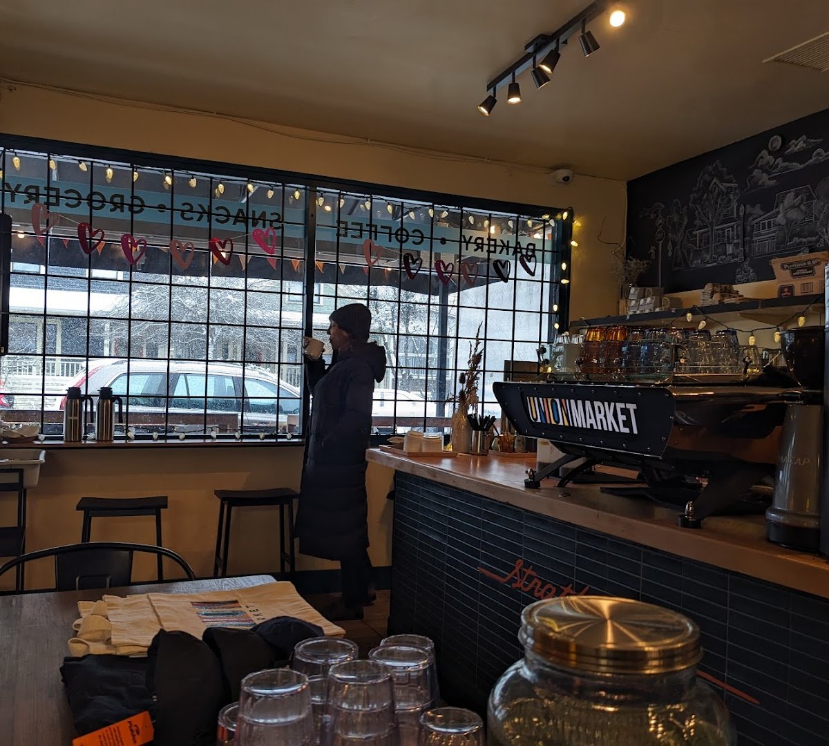 Union Market specialty coffee shop in Vancouver - photo 12