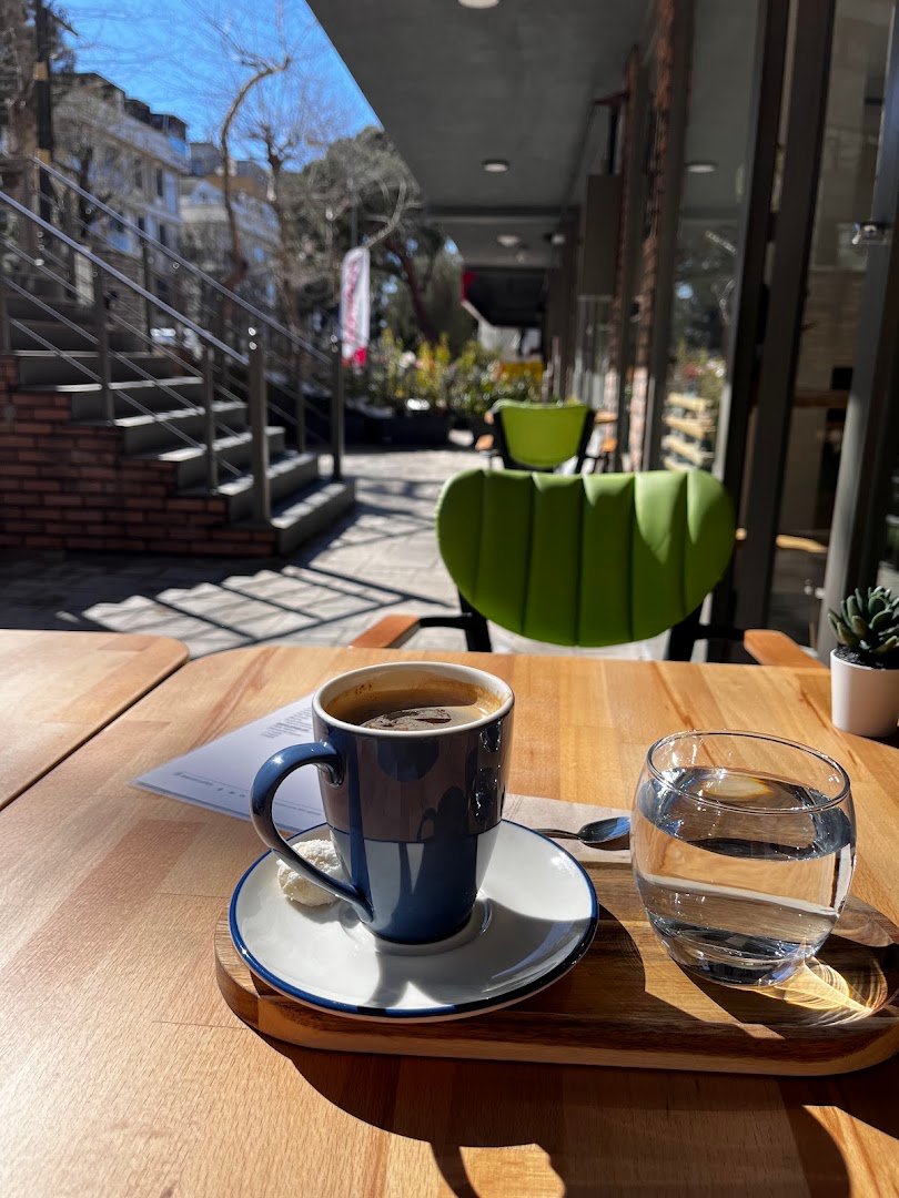 Godot Speciality Coffee specialty coffee shop in Istanbul - photo 6