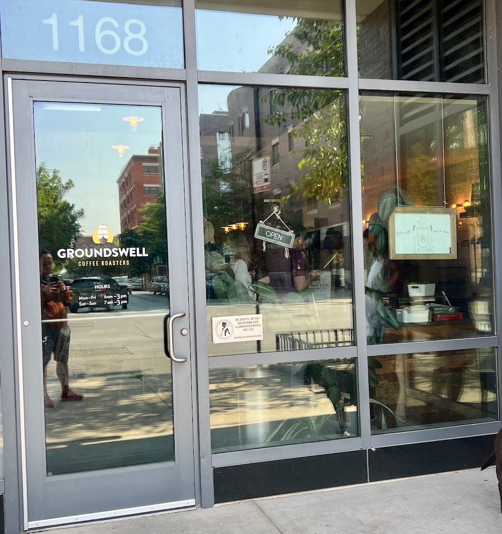 Groundswell specialty coffee shop in Chicago - photo 6