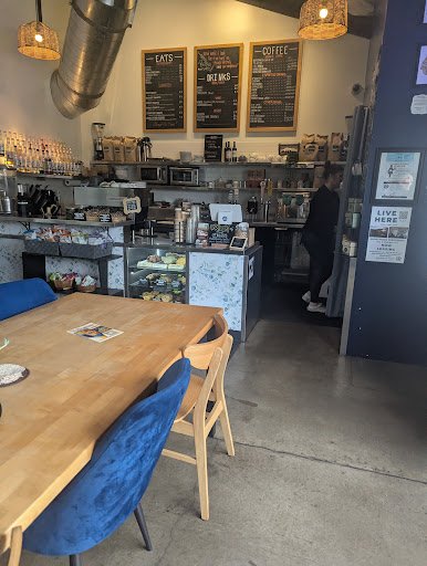 Brave Neighbor Coffeehouse & Social specialty coffee shop in Portland - photo 10