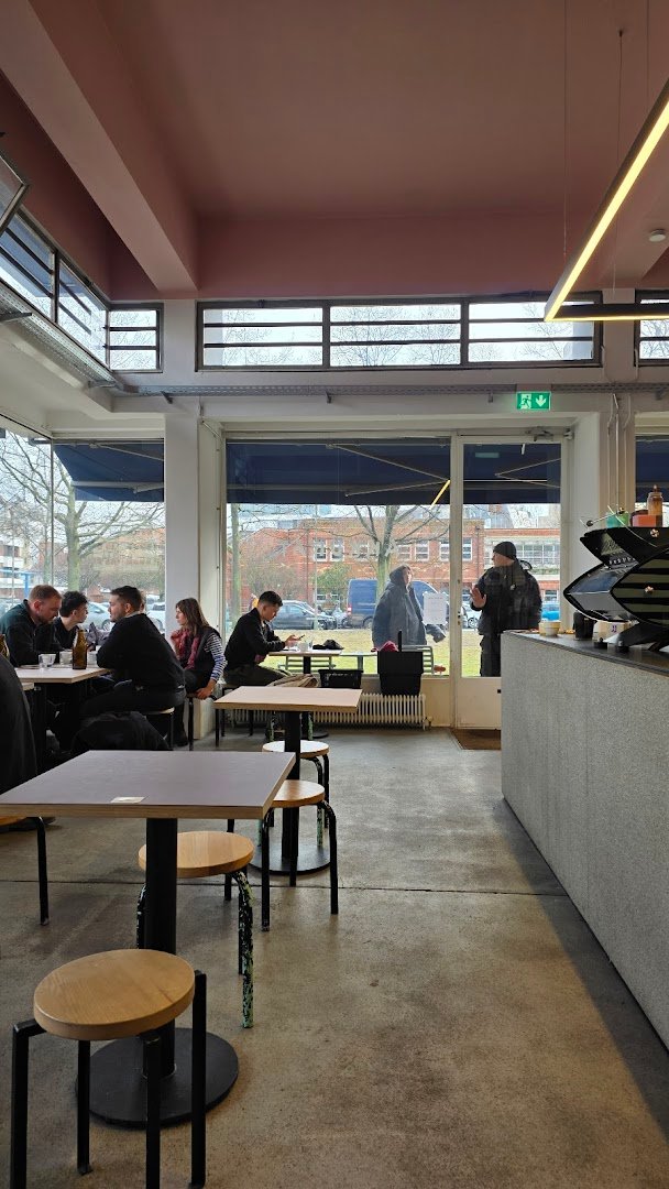 AKKURAT Café specialty coffee shop in Berlin - photo 7