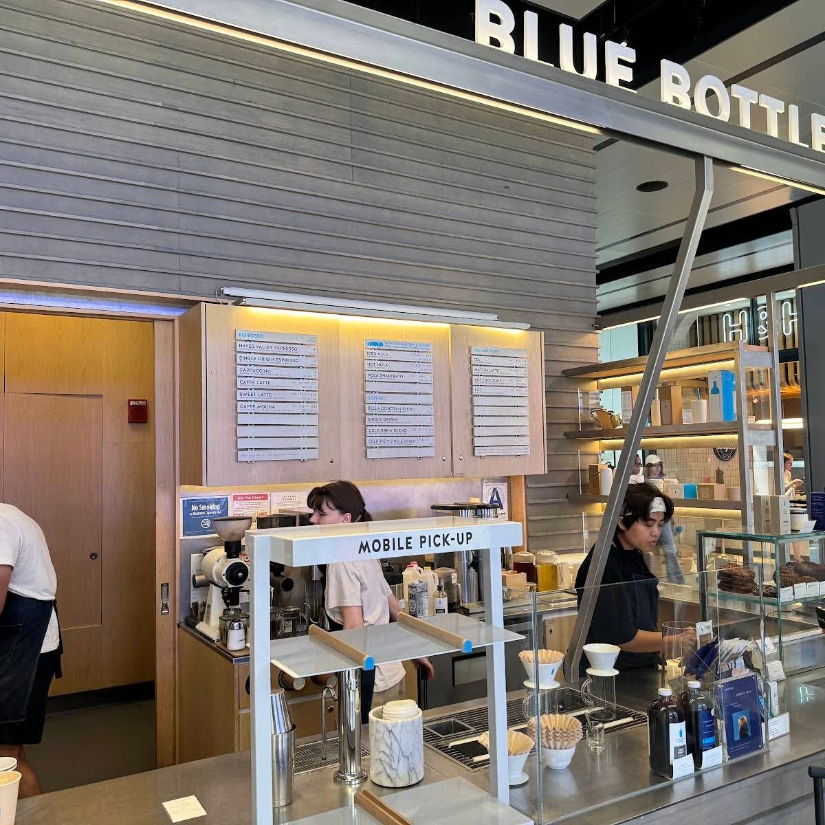 Blue Bottle Coffee specialty coffee shop in New York - photo 3