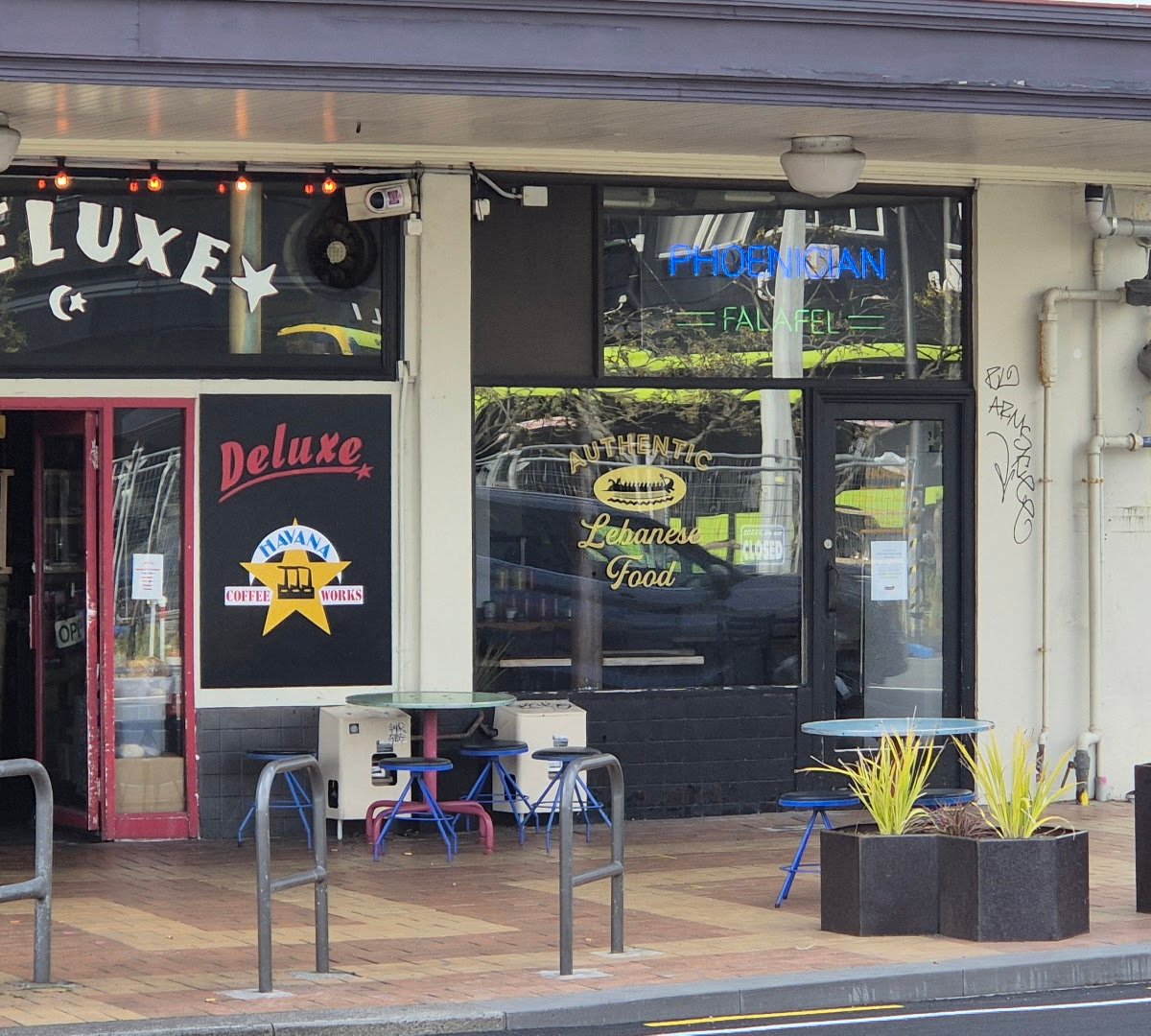 Storefront of Deluxe Cafe, specialty coffee shop in Wellington