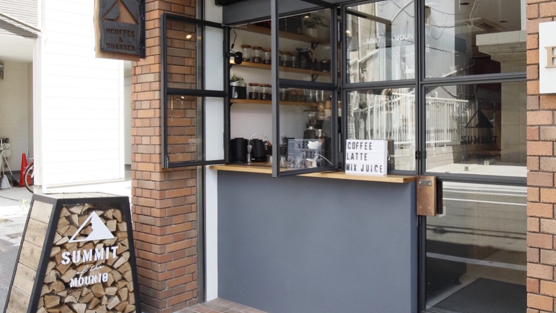 Storefront of COFFEE&ROASTER SUMMIT OF THE MOUN10, specialty coffee shop in Osaka