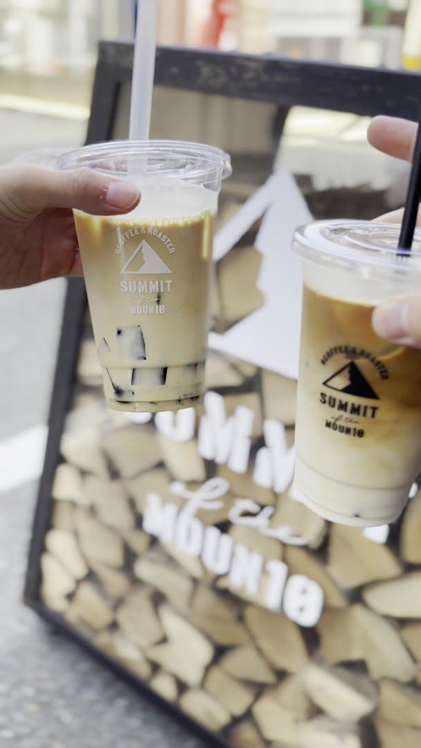Coffee at COFFEE&ROASTER SUMMIT OF THE MOUN10, specialty coffee shop in Osaka