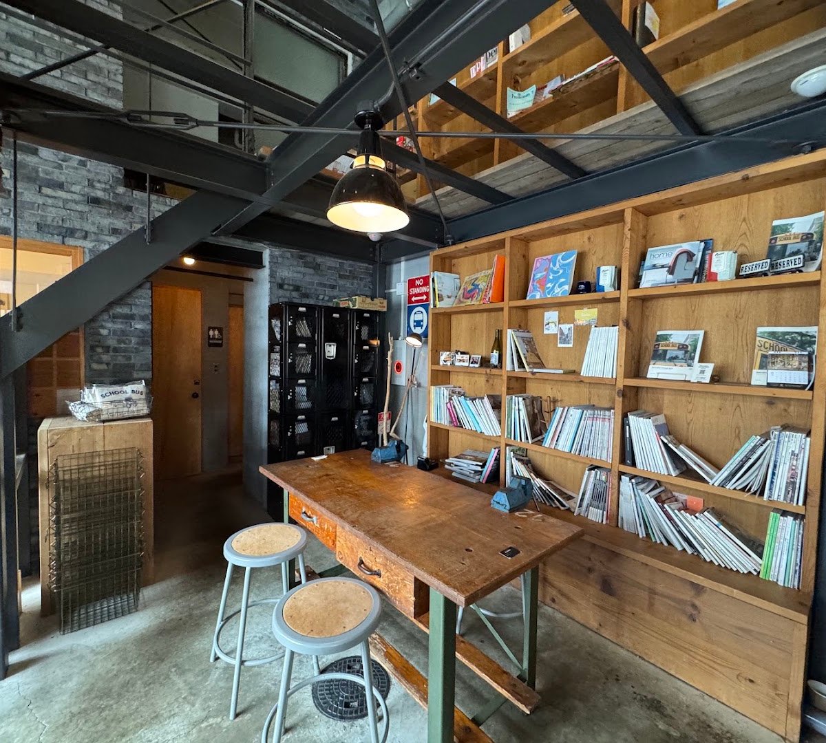 SCHOOL BUS COFFEE STOP KYOTO specialty coffee shop in Kyoto - photo 3
