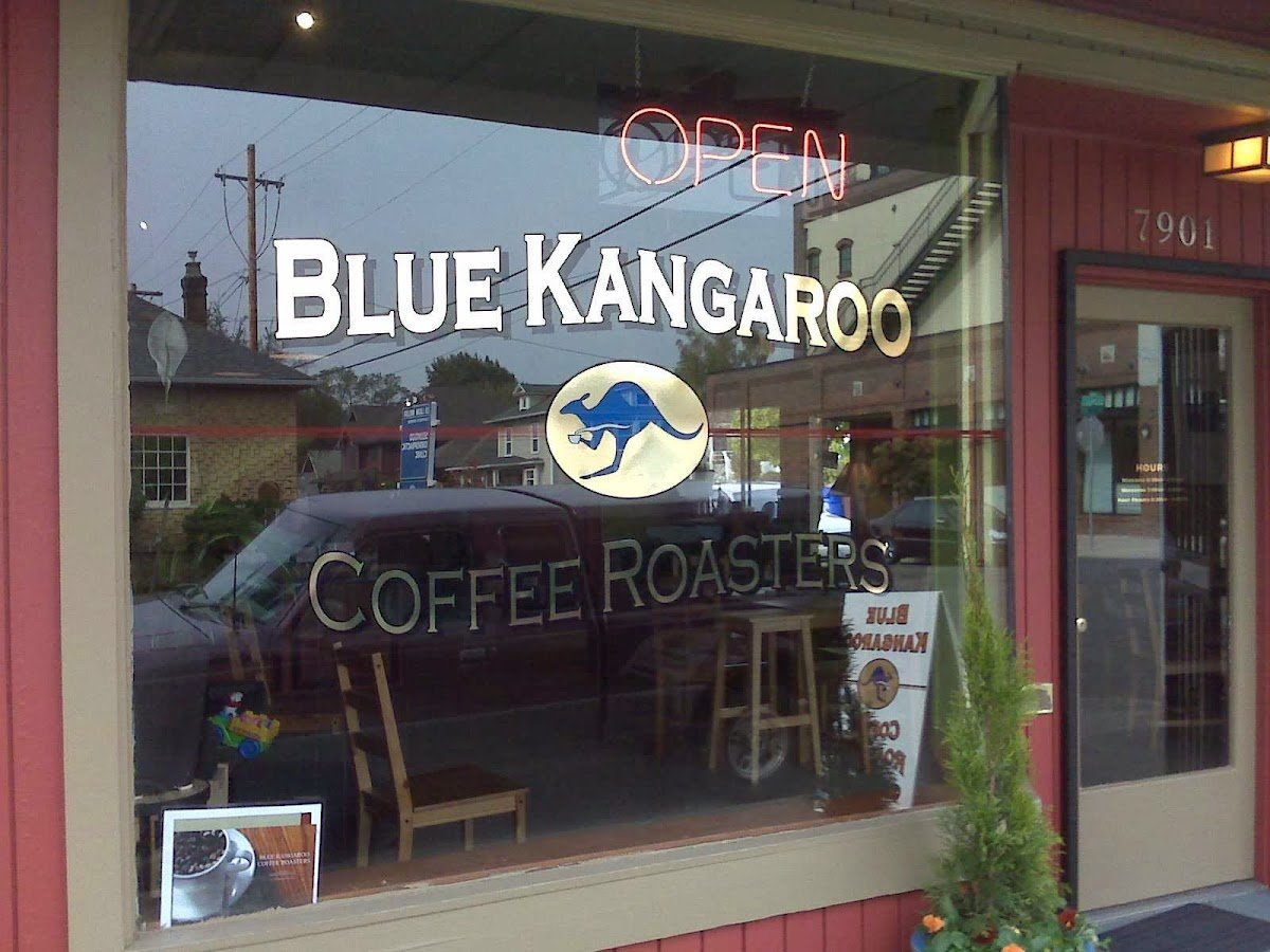 Blue Kangaroo Coffee Roasters specialty coffee shop in Portland - photo 2