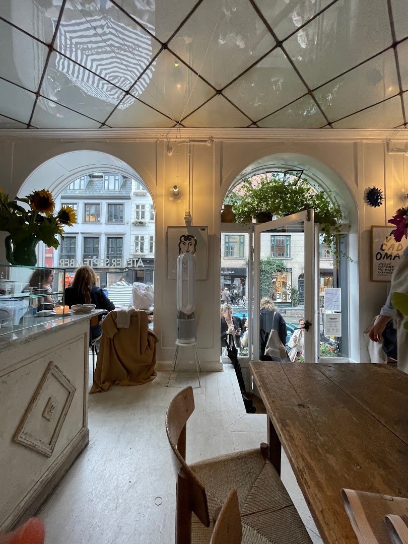 Atelier September specialty coffee shop in Copenhagen - photo 7