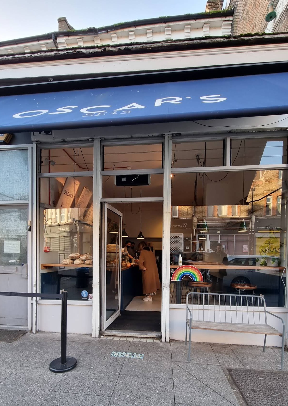 Oscar's specialty coffee shop in London - photo 11