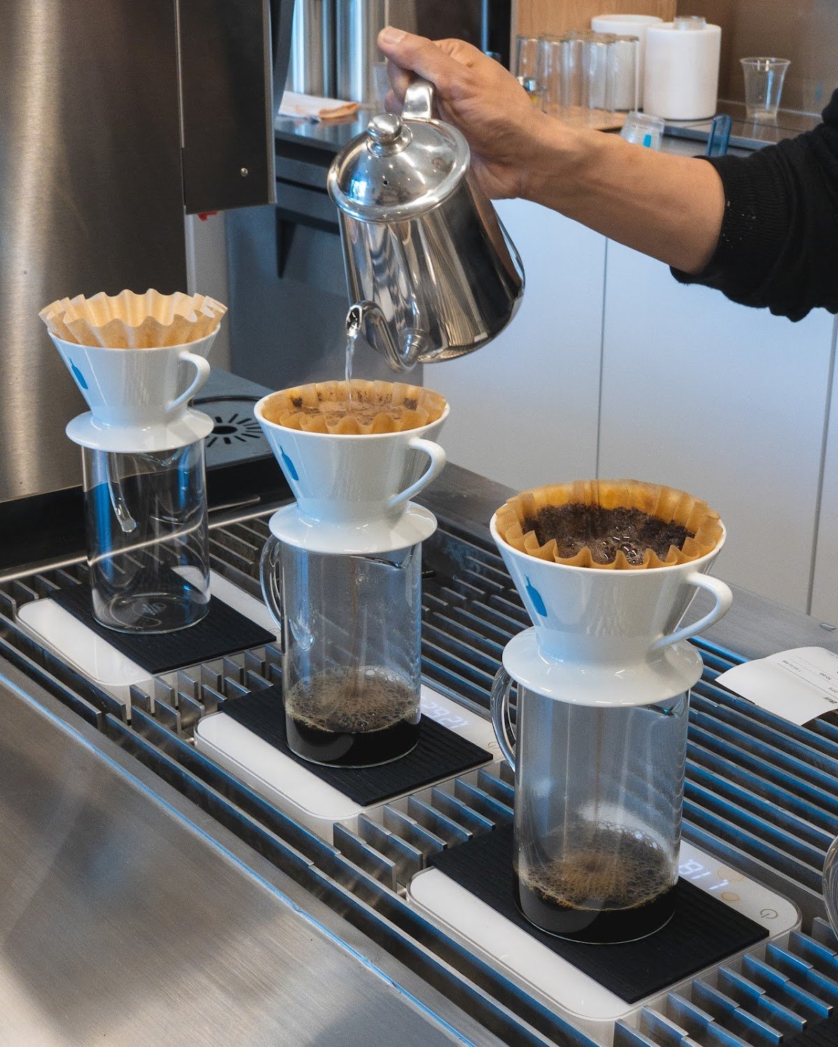 Blue Bottle Coffee specialty coffee shop in Los Angeles - photo 6