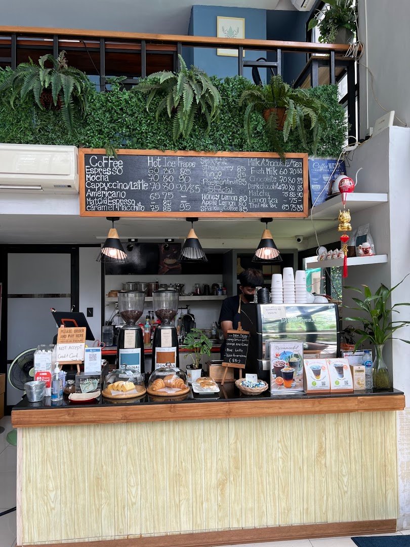 DNA Coffee specialty coffee shop in Bangkok - photo 10