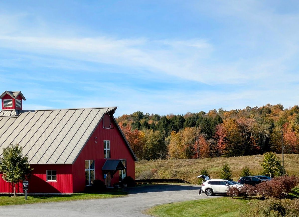 Storefront of Vermont Artisan Coffee & Tea, specialty coffee shop in Stowe