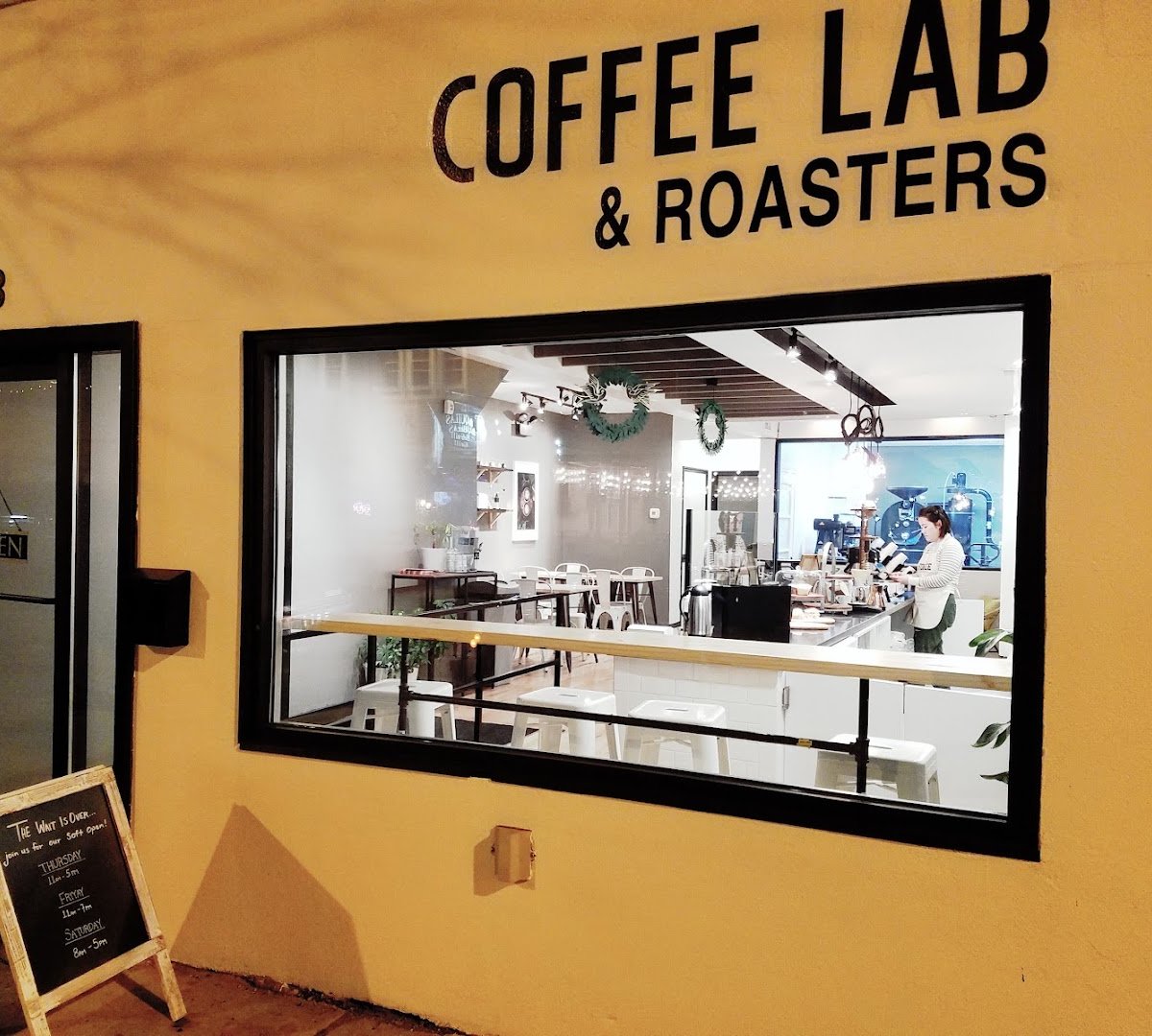 Coffee Lab & Roasters specialty coffee shop in Chicago - photo 8