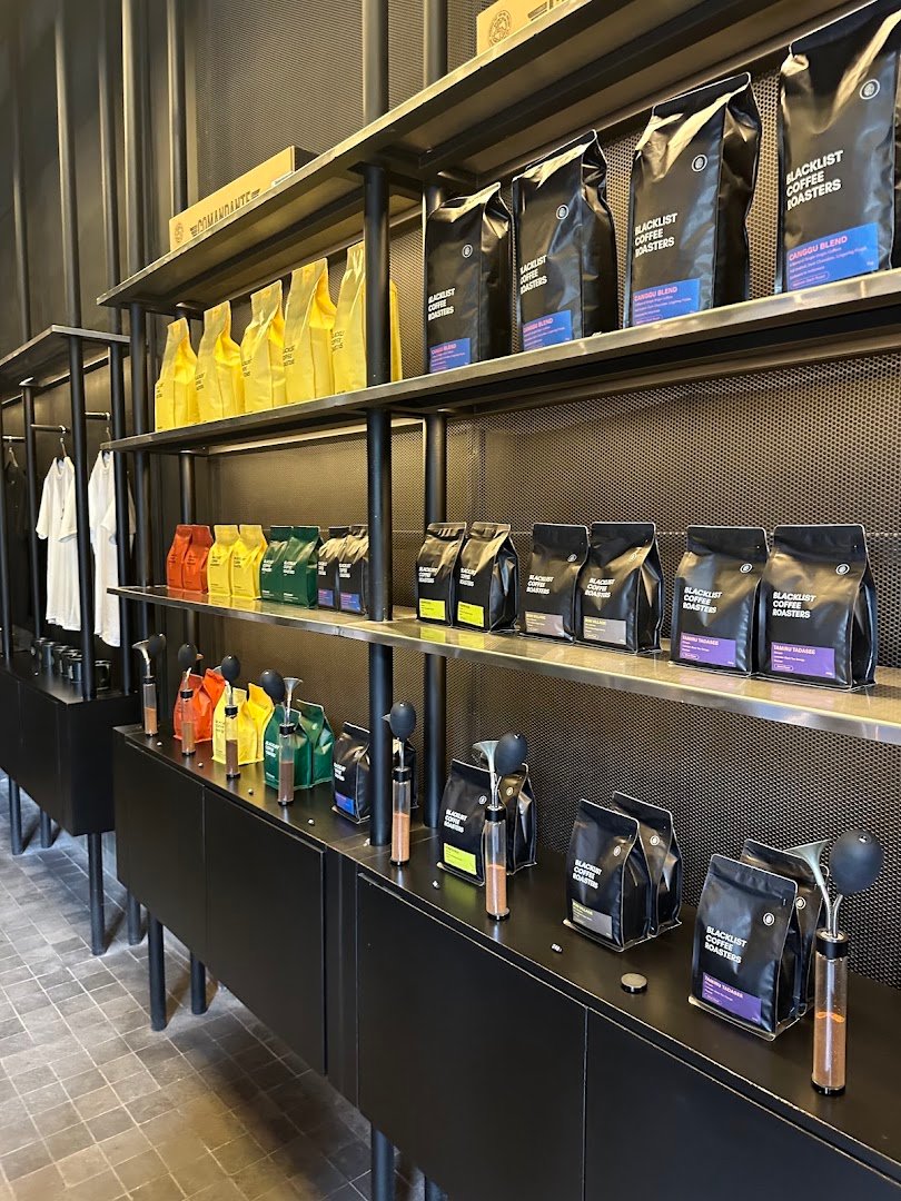 Blacklist Coffee Roasters - Roastery & Concept Store specialty coffee shop in Bali - photo 5