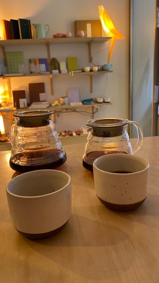 Coffee at Senzu Coffee Roasters, specialty coffee shop in Porto