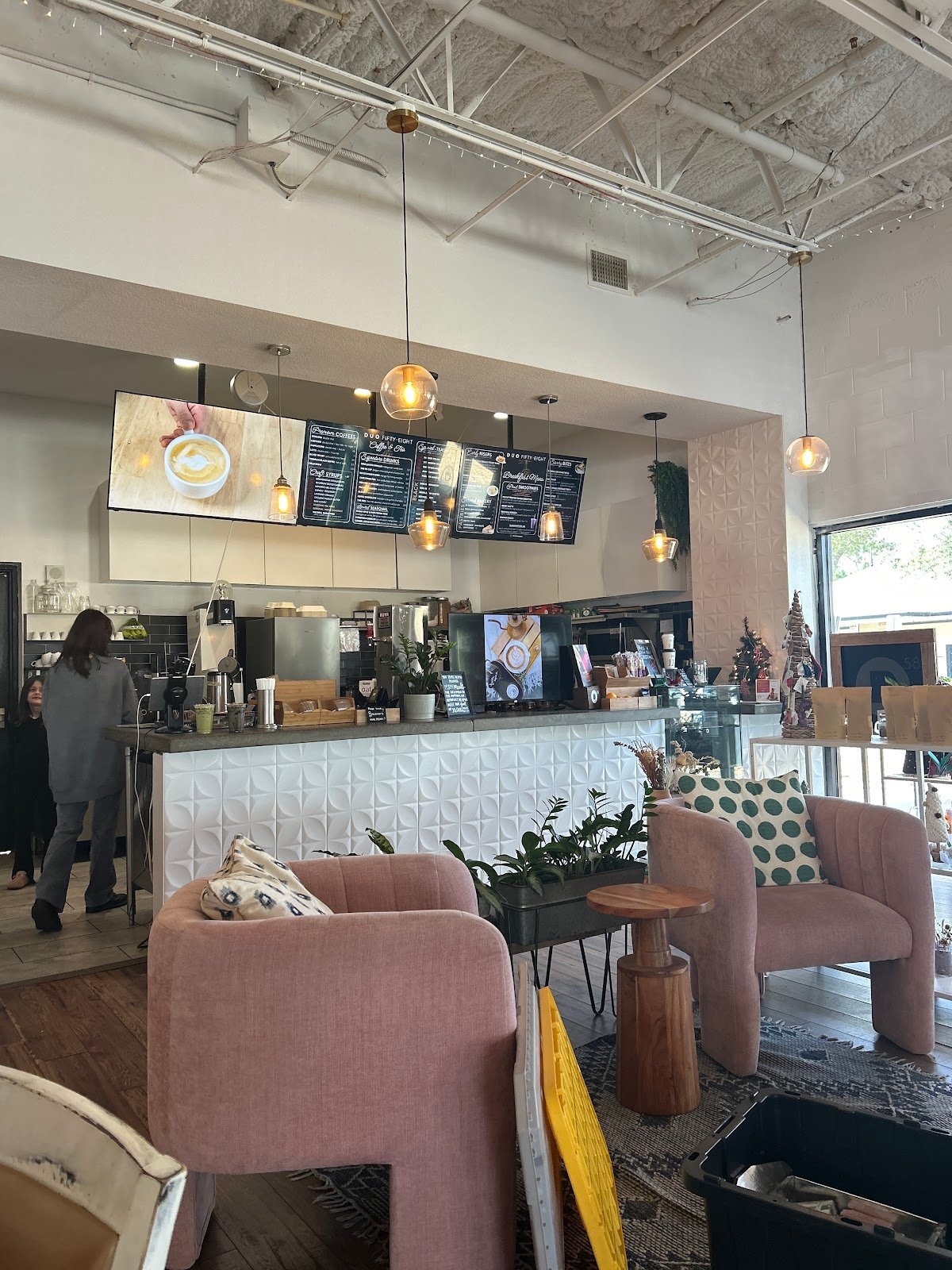 DUO58 Community Coffee Bar & Cafe specialty coffee shop in Orlando - photo 4